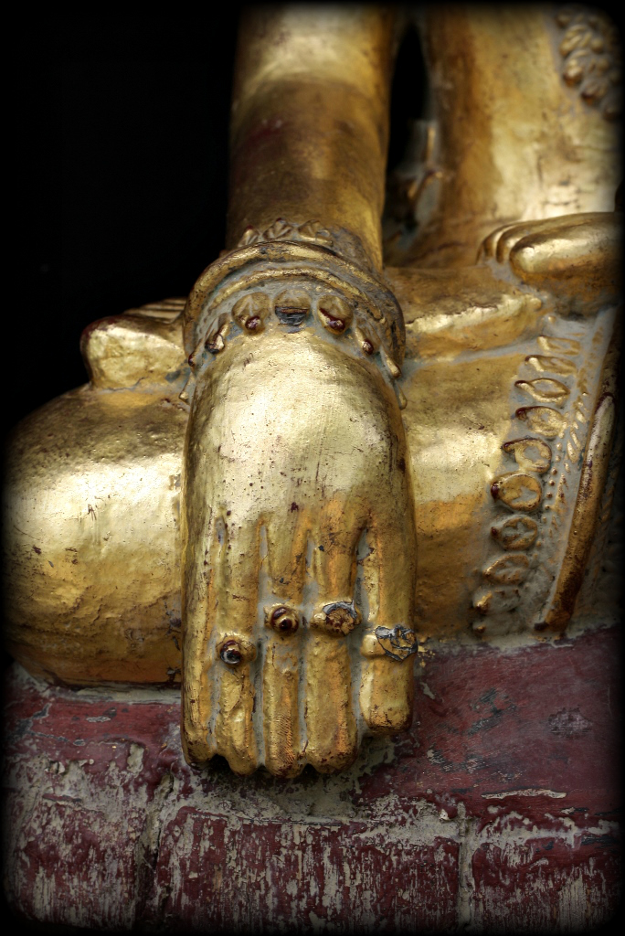 #woodburmabuddha #burmabuddha #buddhas #buddha #antiquebuddhas #antiquebuddha